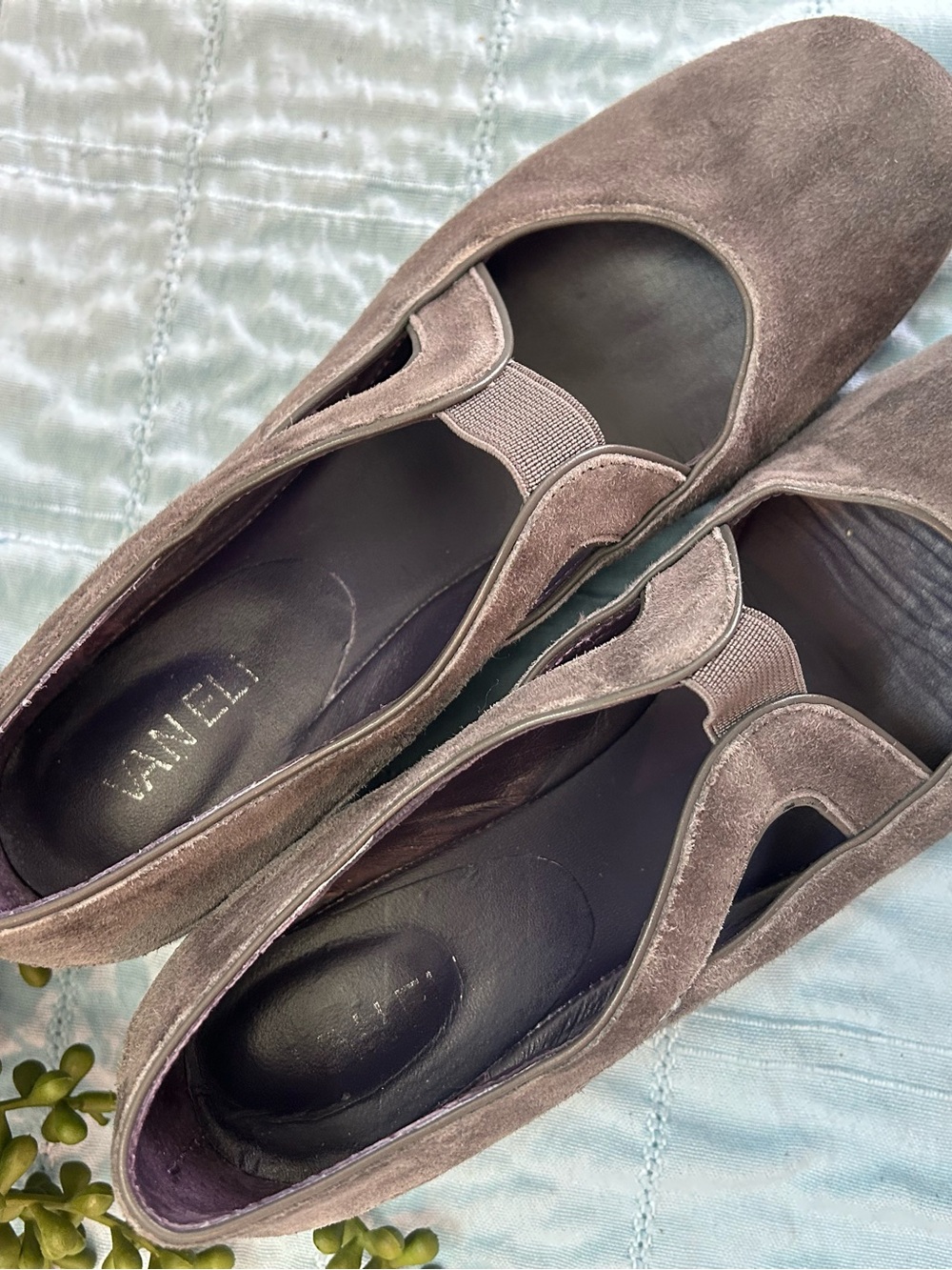 Vaneli Gray Suede Mary Jane Wedge Comfort Shoes Size 7.5 Quiet Luxury - Picture 8 of 9